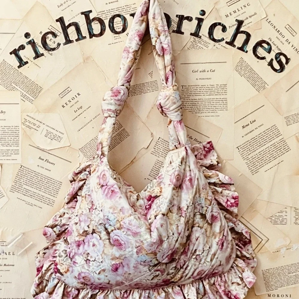 Free People Selkie Couch Cushion Bag Tote Shoulder Pammy Ivory Pink Floral - Picture 3 of 7